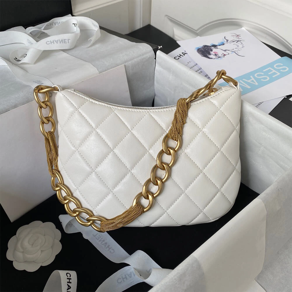 CHANEL HOBO HANDBAG Supportive 1453