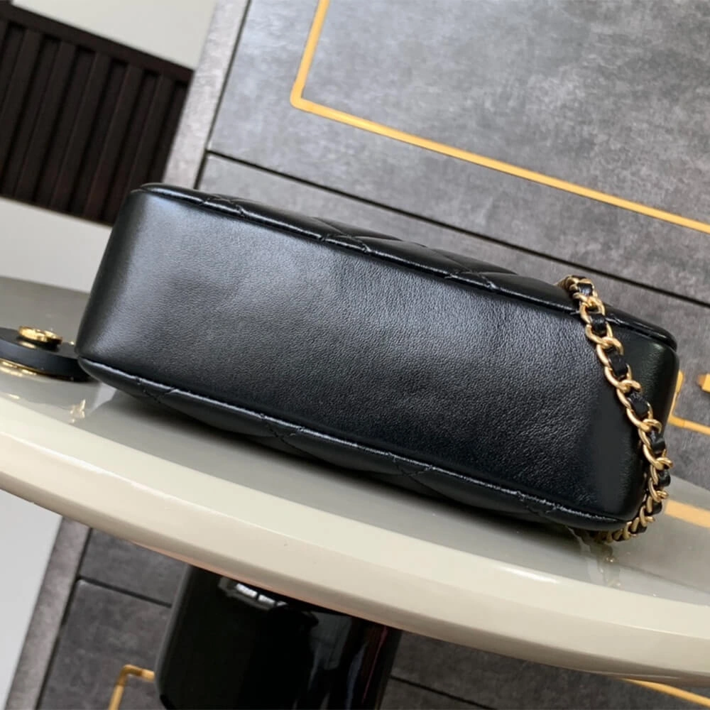 UrbanChic CHANEL Mini Camera Case 1474