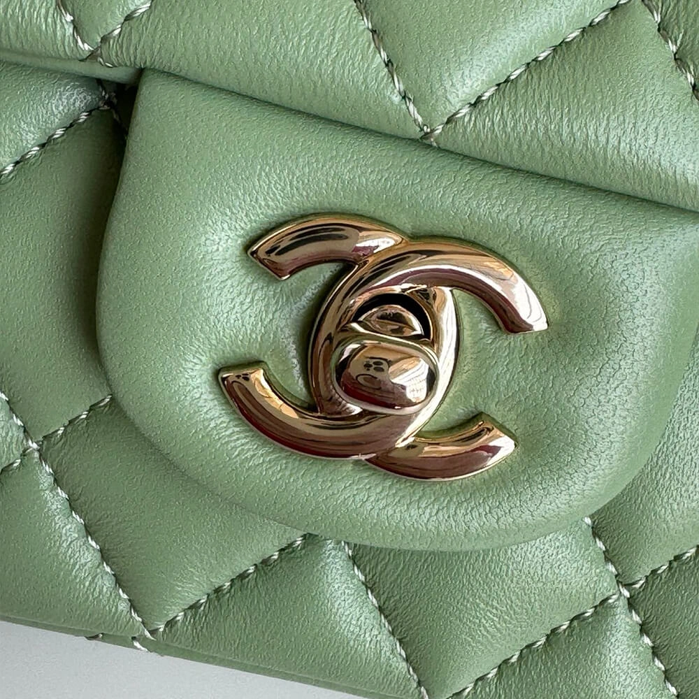 CHANEL Mini  Handbag With Top Handle Bright 1381