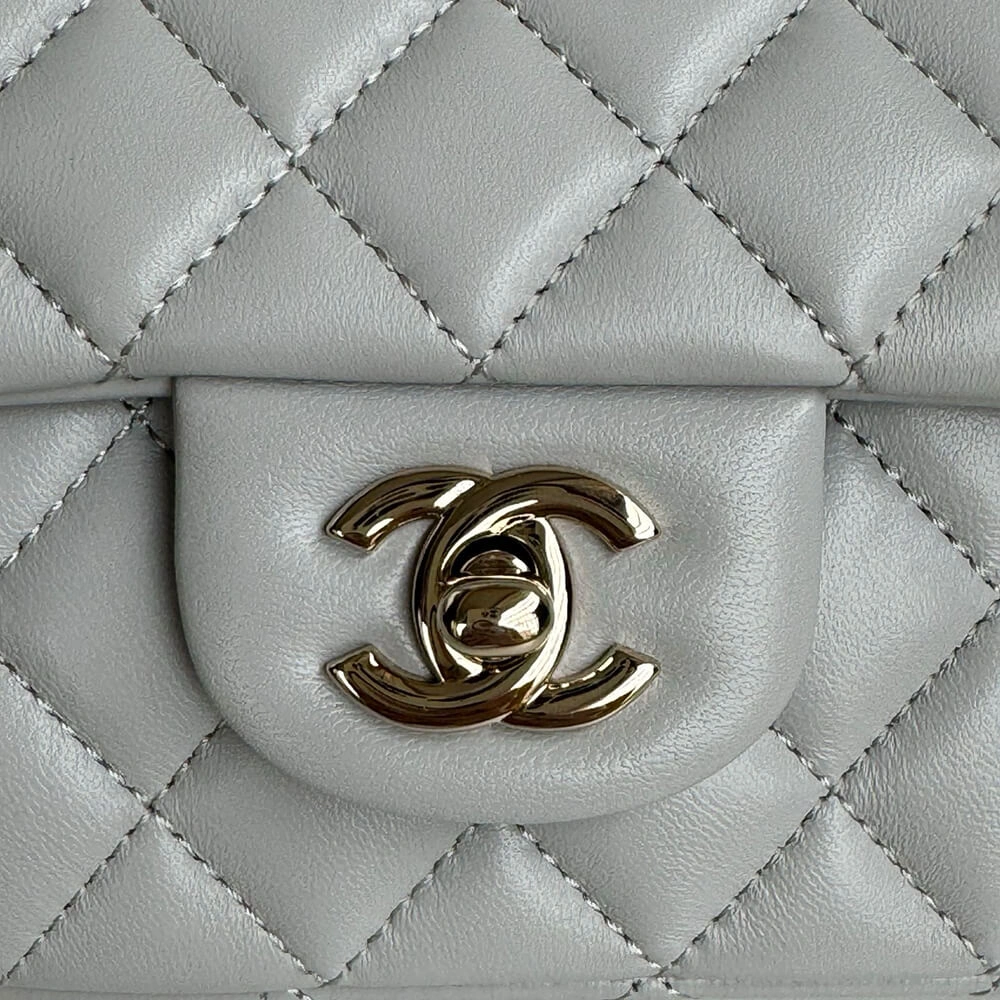 CHANEL Mini  Handbag With Top Handle OnTrend 1383