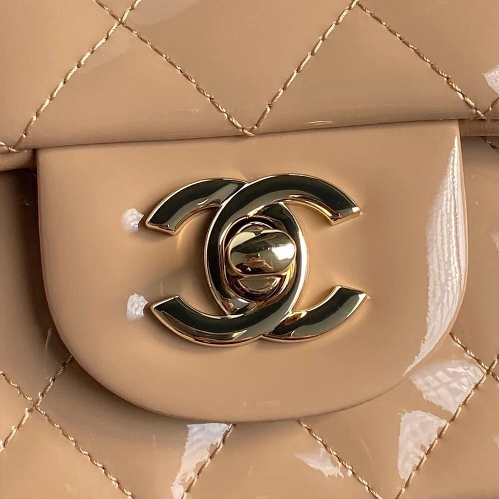 OnTrend CHANEL Mini  Handbag With Top Handle 1387