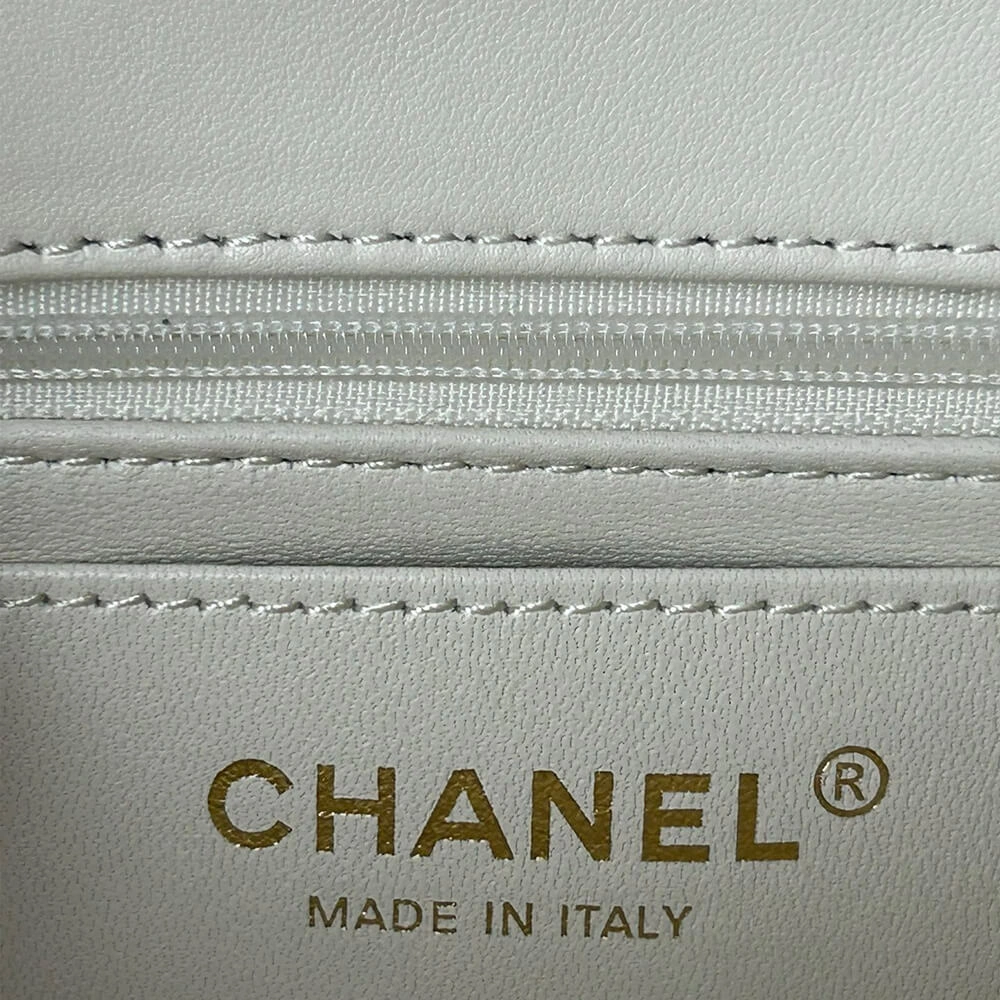 CHANEL Mini  Handbag With Top Handle Breathable 1380