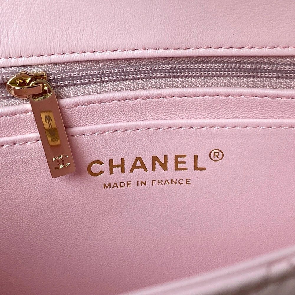 CHANEL Mini  Handbag With Top Handle Soft 1386