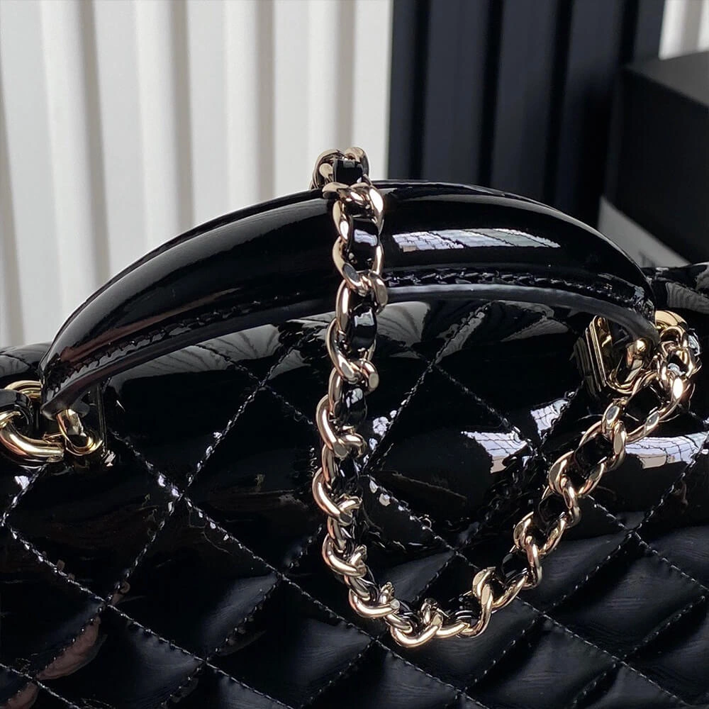 CHANEL Mini  Handbag With Top Handle FlexibleFit 1393