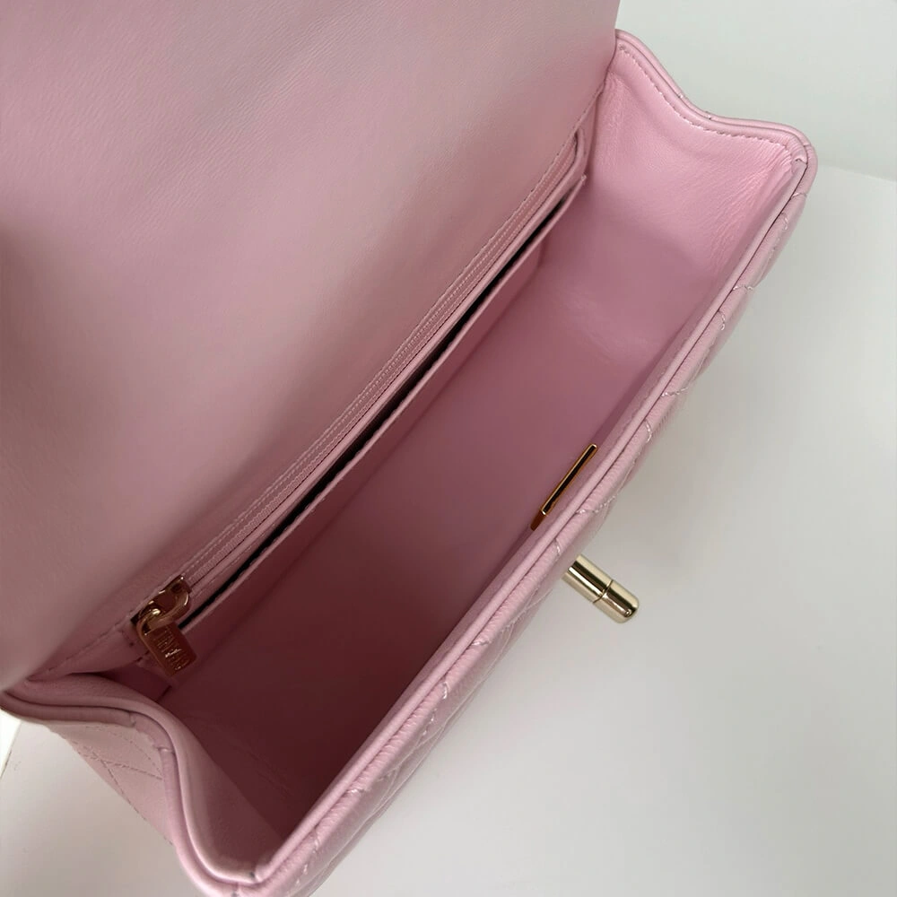CHANEL Mini  Handbag With Top Handle Tailored 1384