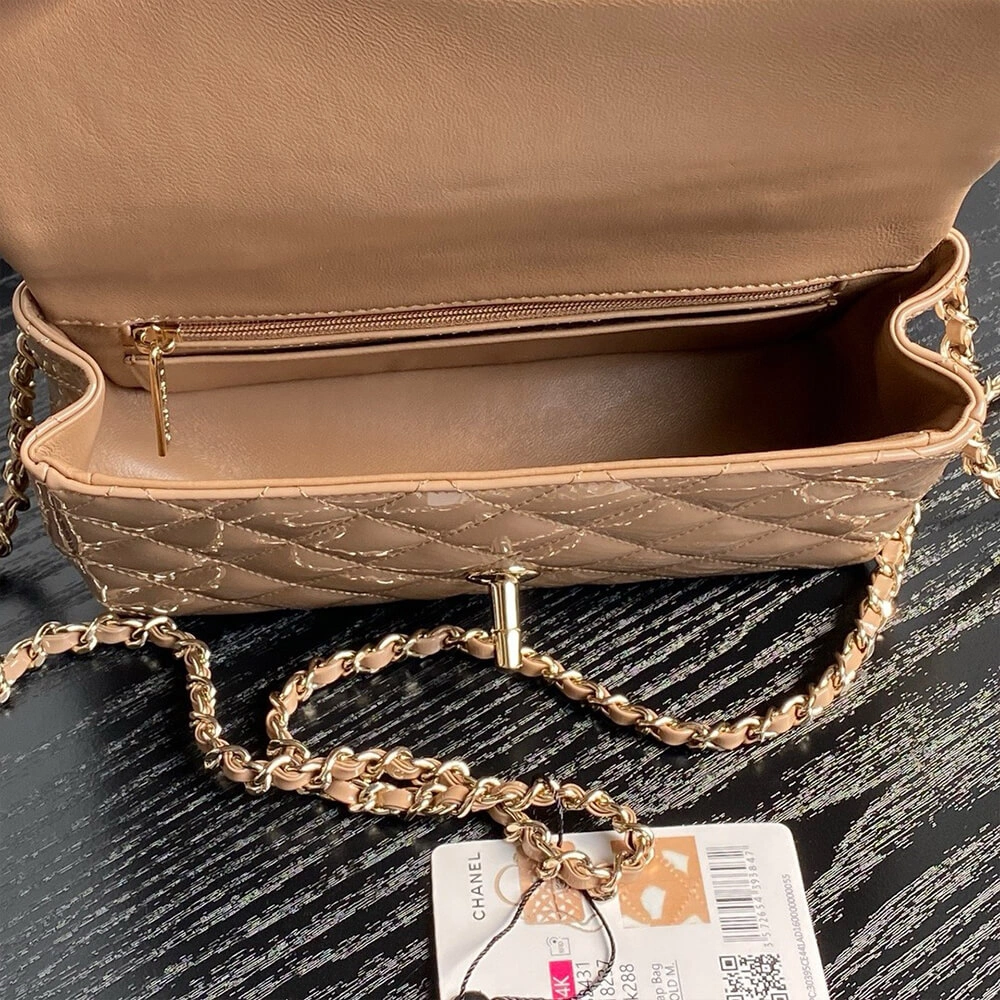 OnTrend CHANEL Mini  Handbag With Top Handle 1387