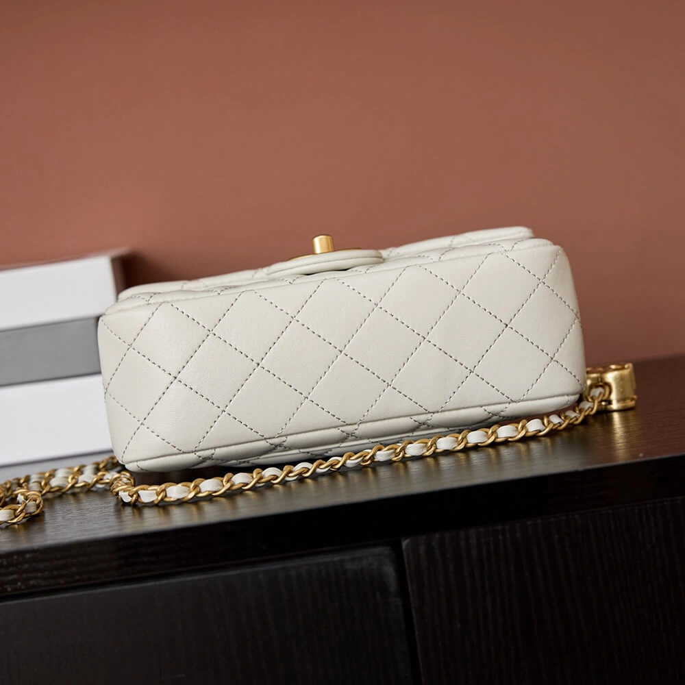 ComfortFit CHANEL Mini Flap Bag(HIGH-END GRADE) 1275