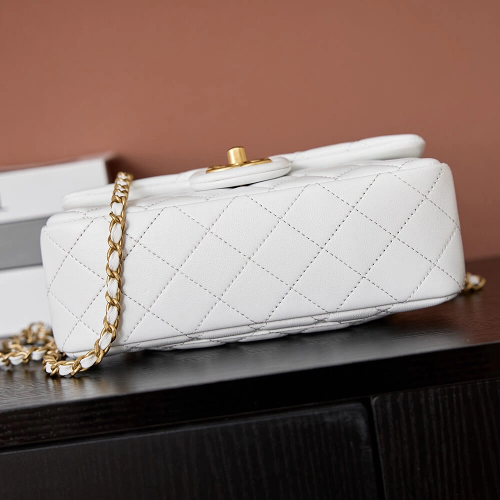 CHANEL Mini Flap Bag(HIGH-END GRADE) Stretchable 1374