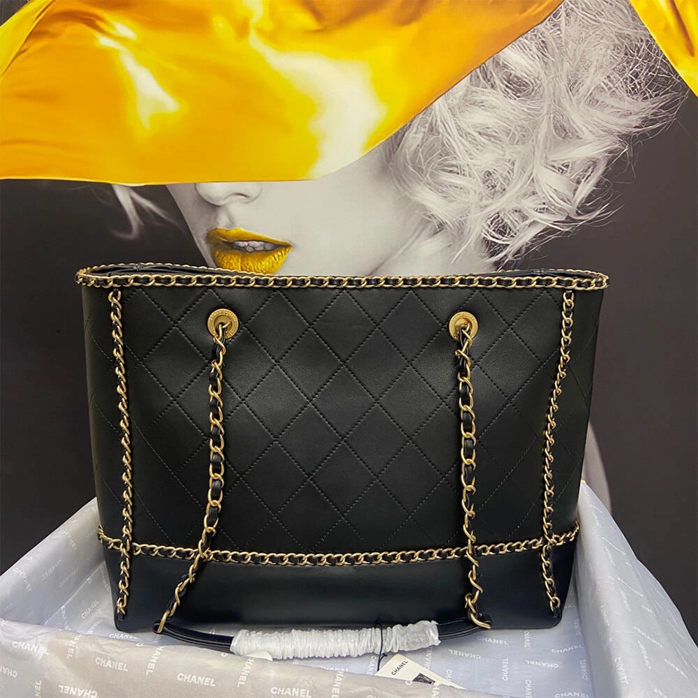Packable CHANEL SHOPPING BAG 1700