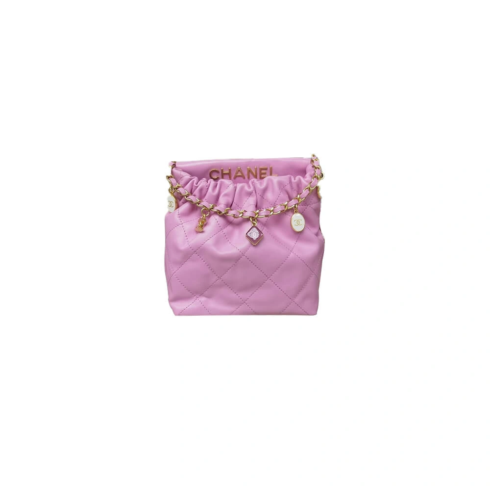 Minimalist CHANEL SMALL BUCKET BAG 1322