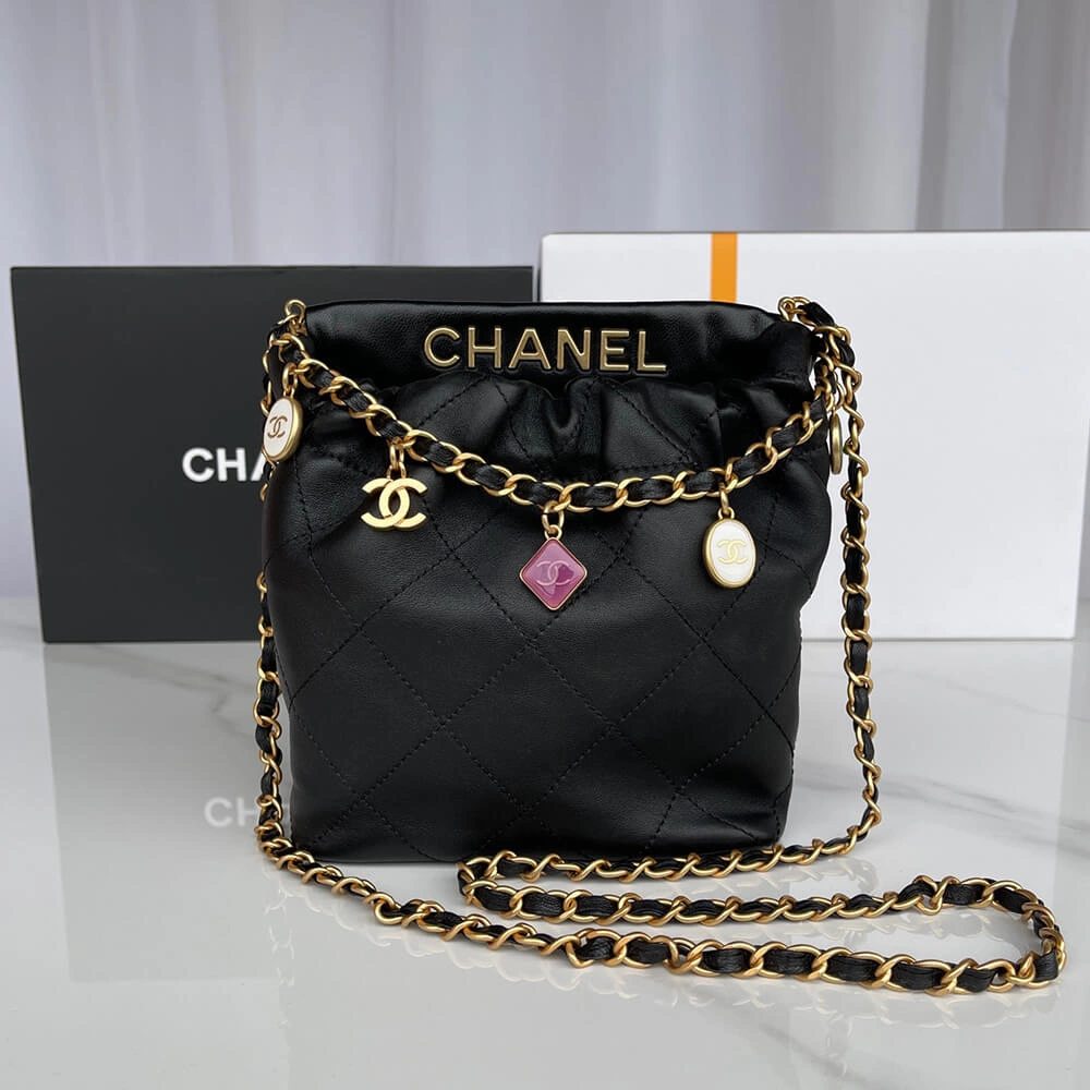 Casual CHANEL SMALL BUCKET BAG 1316