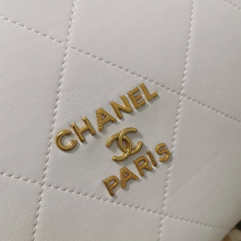 CHANEL SMALL SHOPPING BAG FreshLook 1643