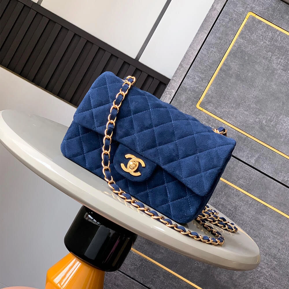 CHANEL SUEDE MINI FLAP BAG(HIGH-END GRADE) Versatile 1596