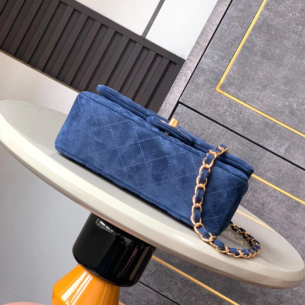 CHANEL SUEDE MINI FLAP BAG(HIGH-END GRADE) Versatile 1596