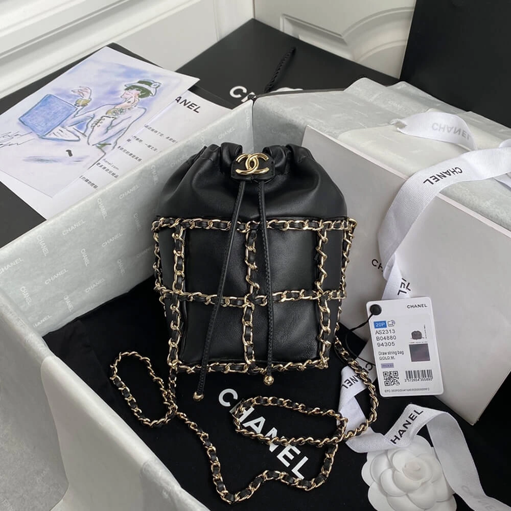 Effortless CHANEL Small Drawstring Bag 1687