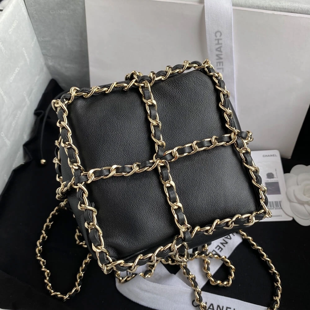 Effortless CHANEL Small Drawstring Bag 1687