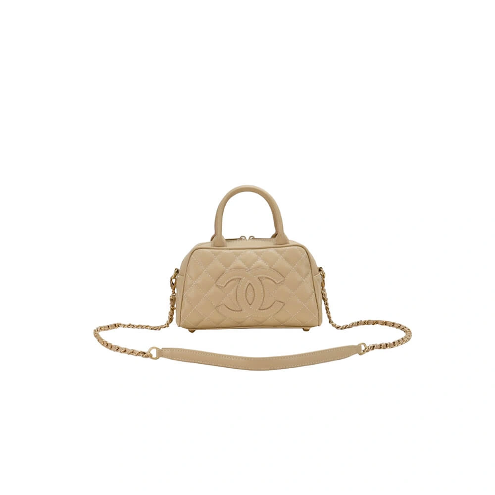 Breathable CHANEL Small Vintage Boston Bag 1481