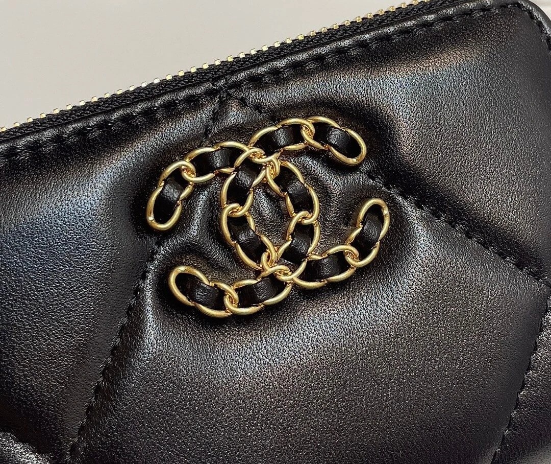 FashionForward CHANEL Zipper wallet 1292