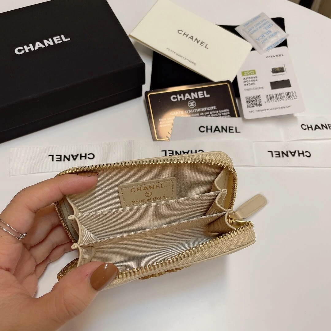 CHANEL Zipper wallet AllSeason 1291