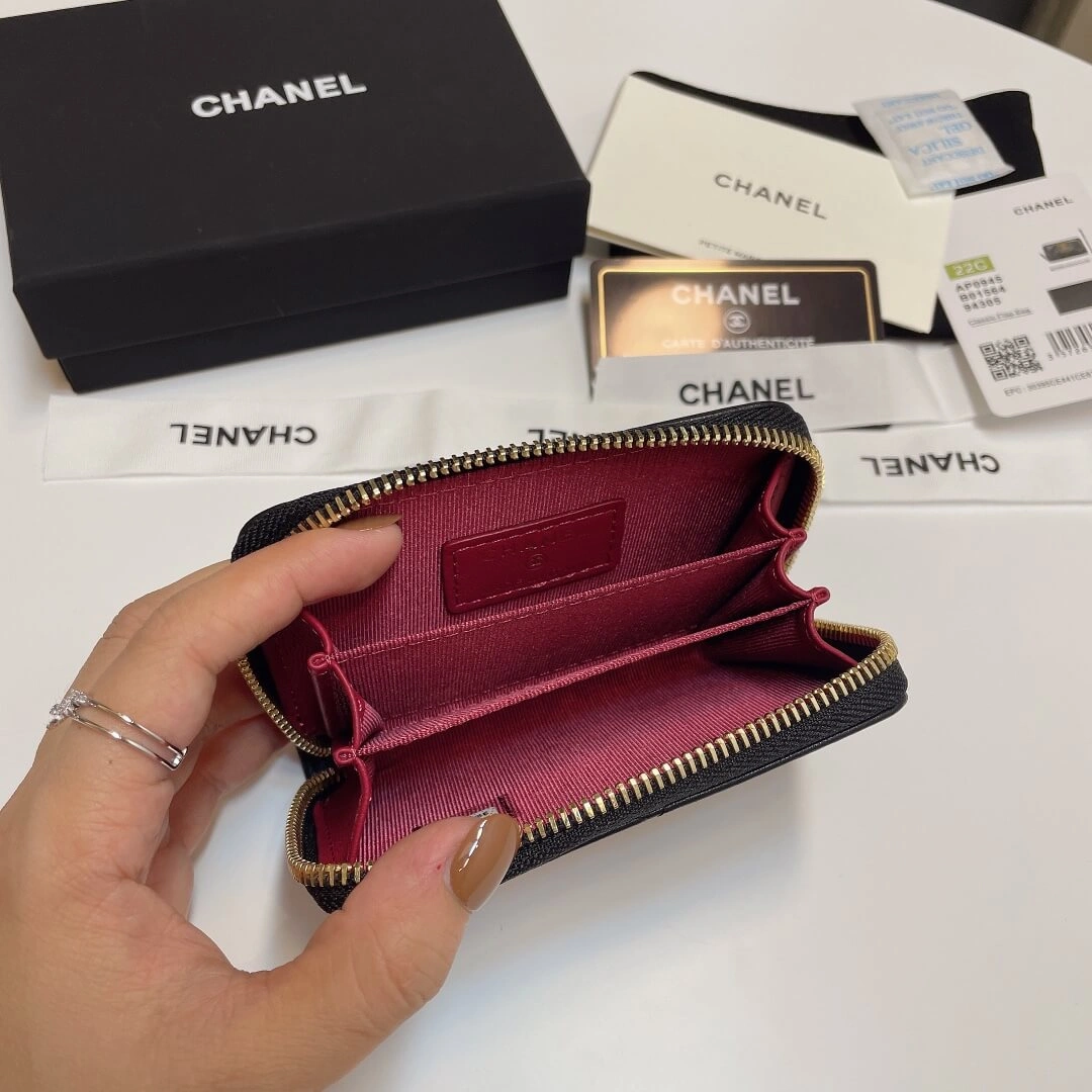 FashionForward CHANEL Zipper wallet 1292