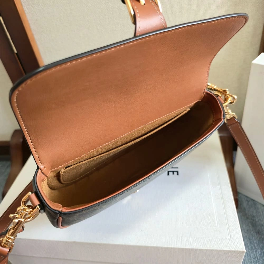 Celine SOFT SHOPPER BAG IN Triomphe Canvas and Calfskin MultiPurpose 2513