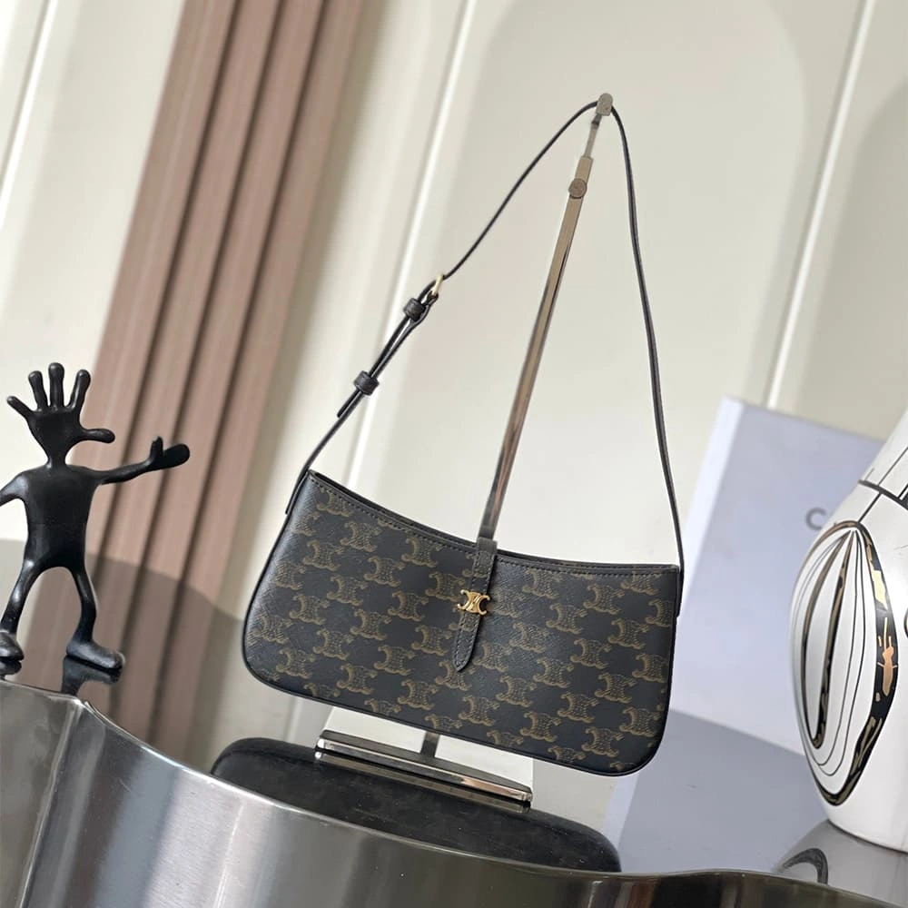 Effortless Celine TINA SHOULDER BAG IN Triomphe canvas 2534