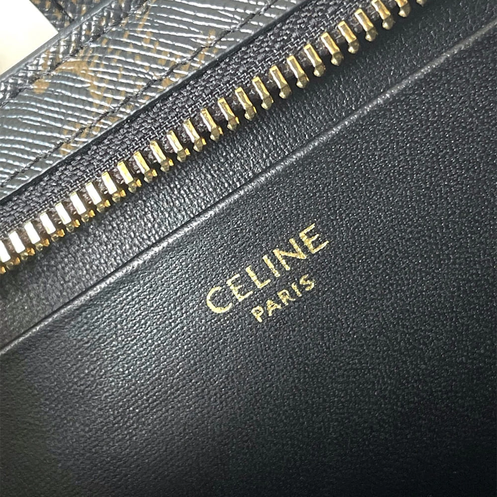 Effortless Celine TINA SHOULDER BAG IN Triomphe canvas 2534