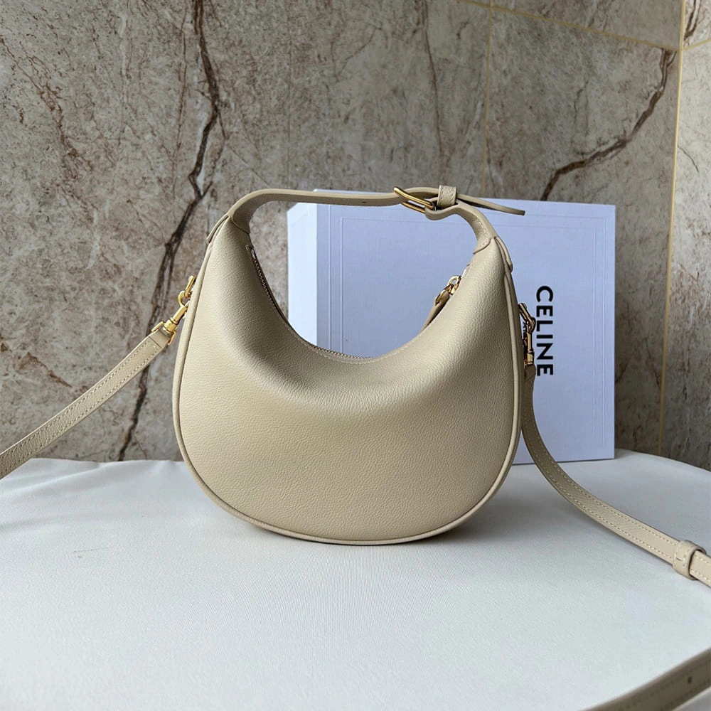 GoAnywhere Celine Teen Celine Lulu IN Grained calfskin 2543
