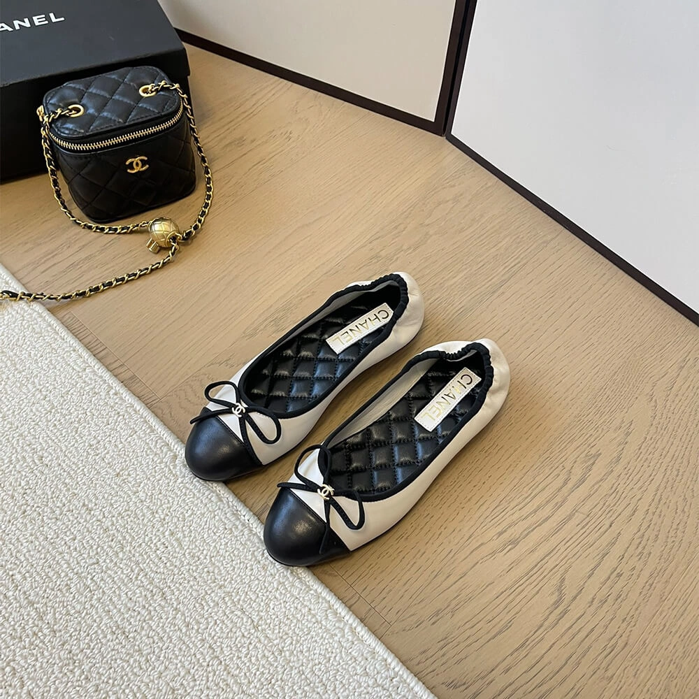 Stylish Chanel Ballet flats 3378