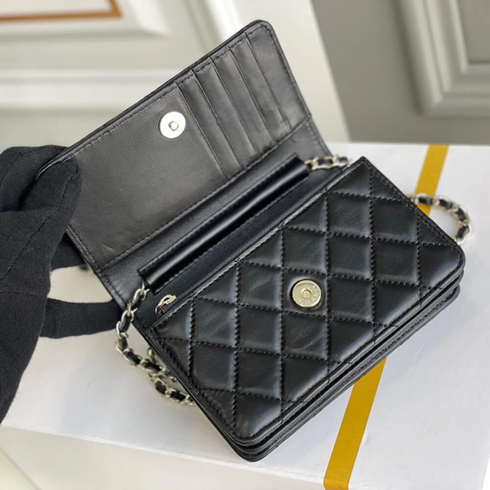 Packable Chanel MINI WALLET ON CHAIN 1706