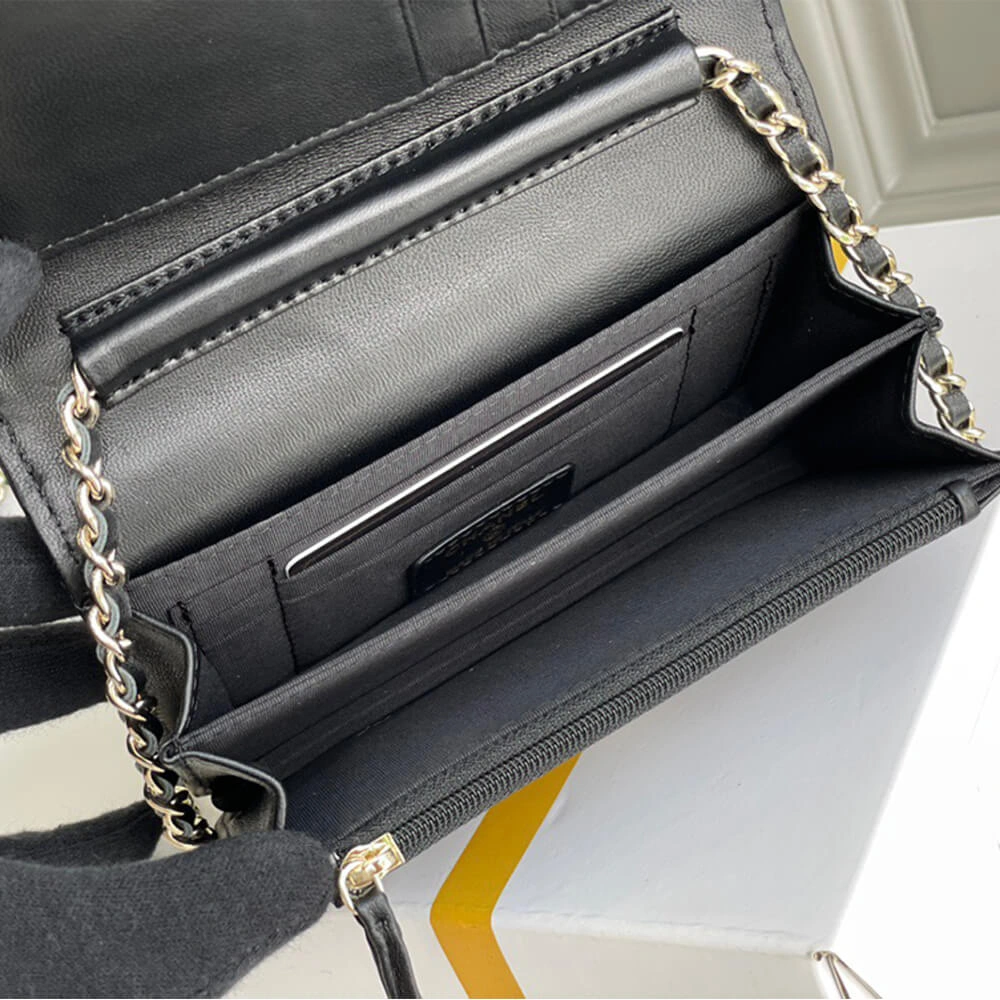 Packable Chanel MINI WALLET ON CHAIN 1706