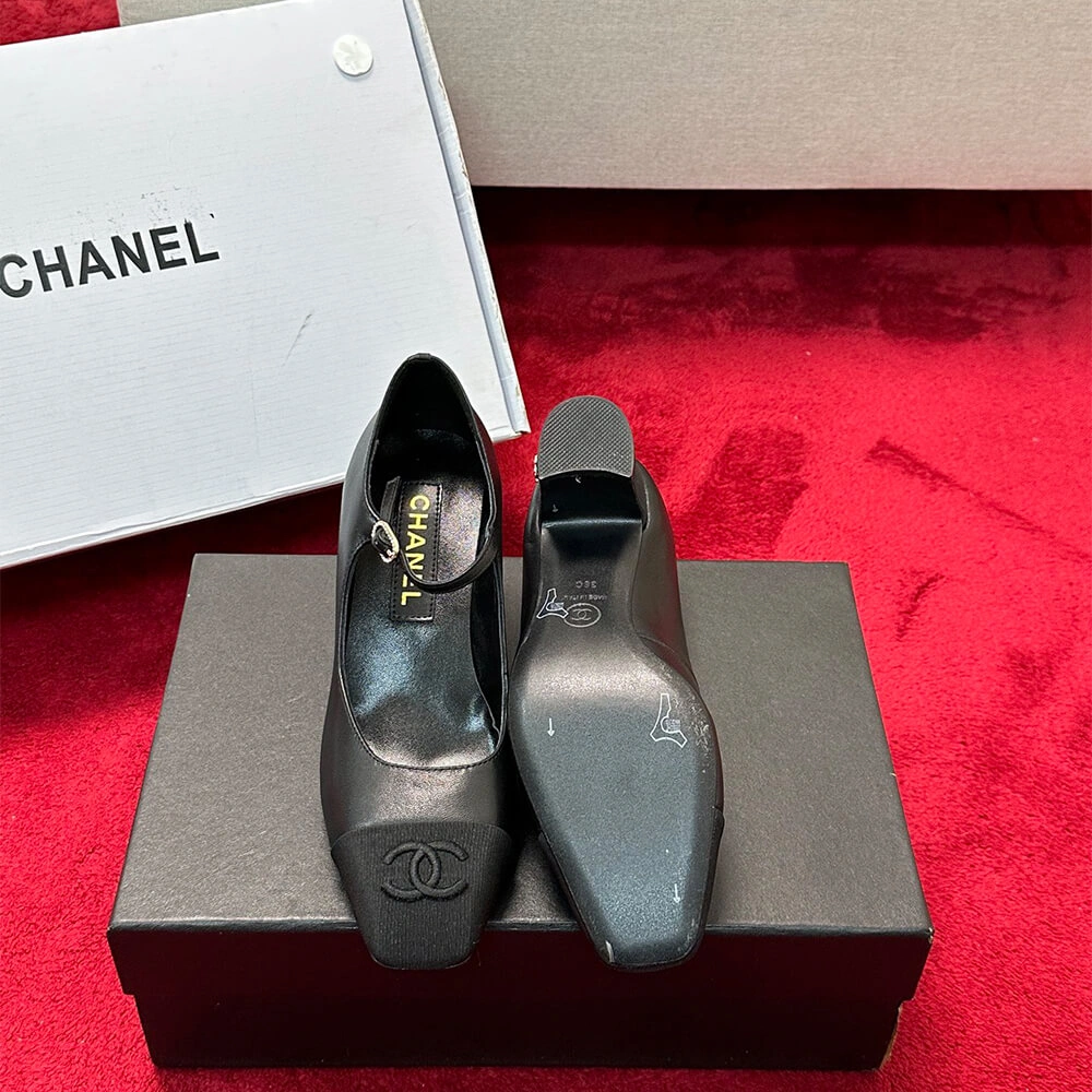 Chanel Mary Janes Heel Neat 3369