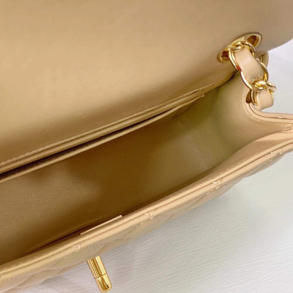 Chanel Mini  Handbag(high-end grade) SmoothTexture 1302