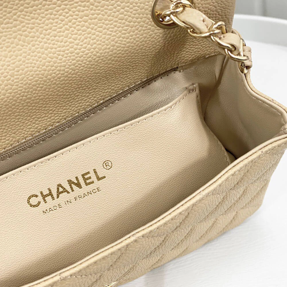 Chanel Mini  Handbag(high-end grade) Trendsetting 1311