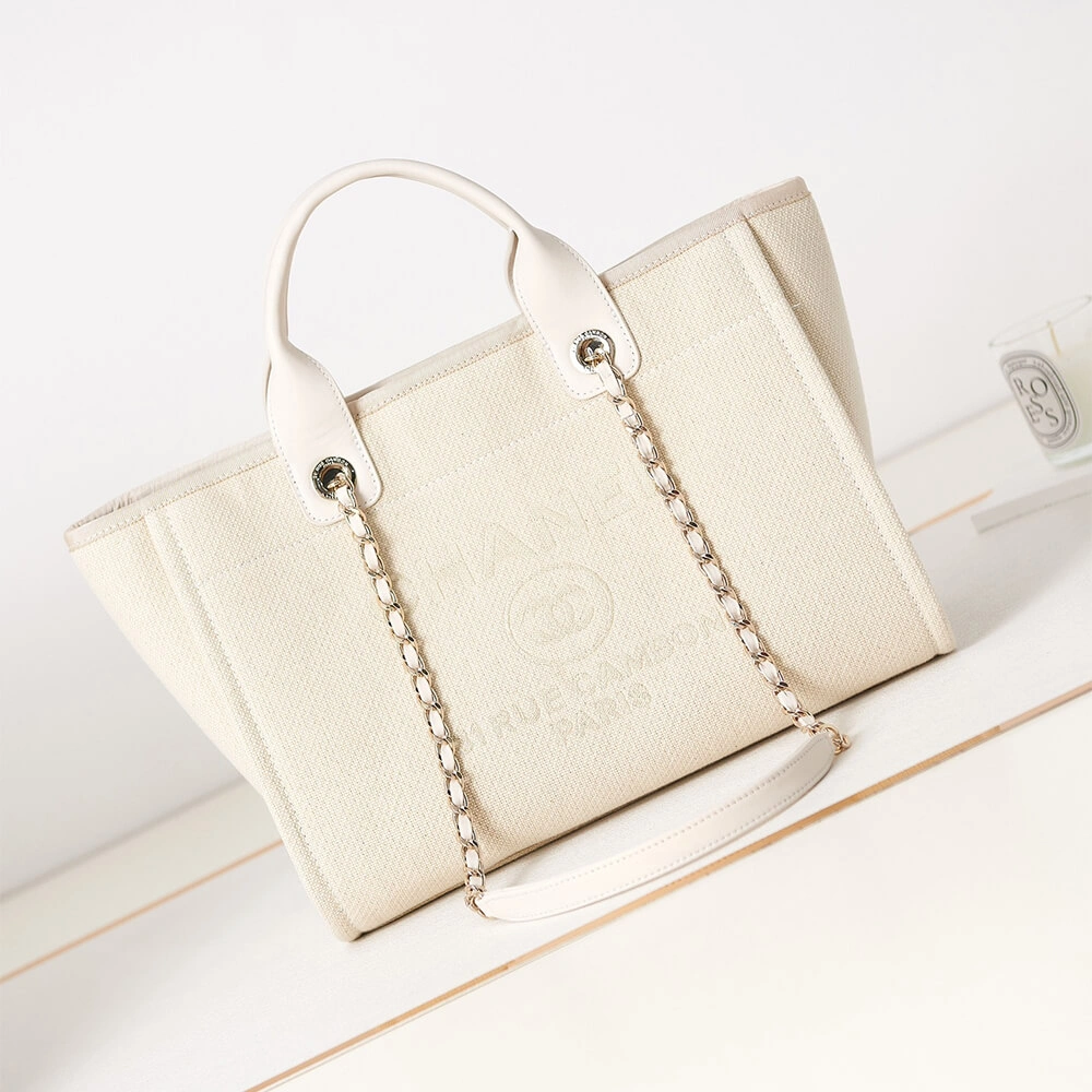 Casual Chanel Small Tote Bag 1423