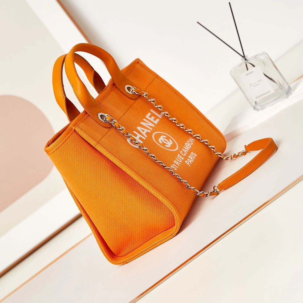 MoistureWicking Chanel Small Tote Bag 1431