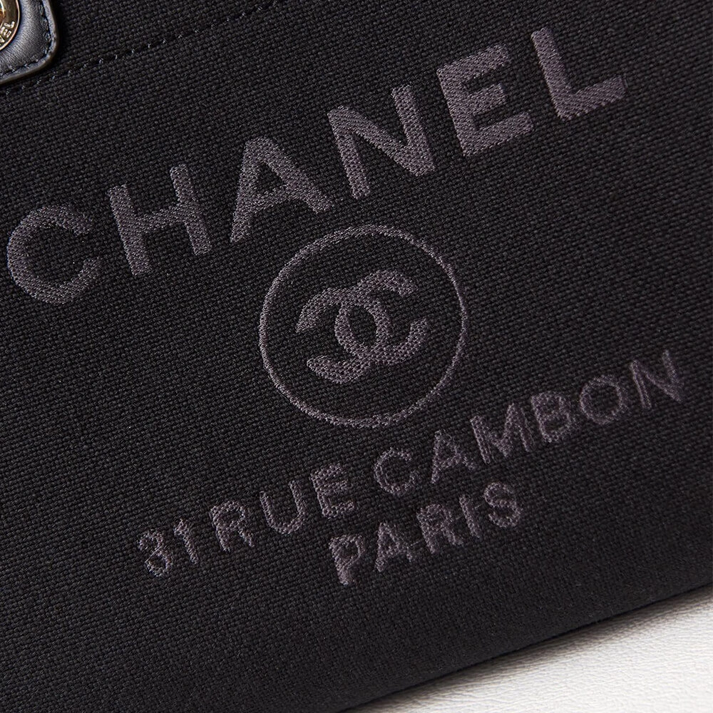 Chanel Small Tote Bag ZipUp 1426