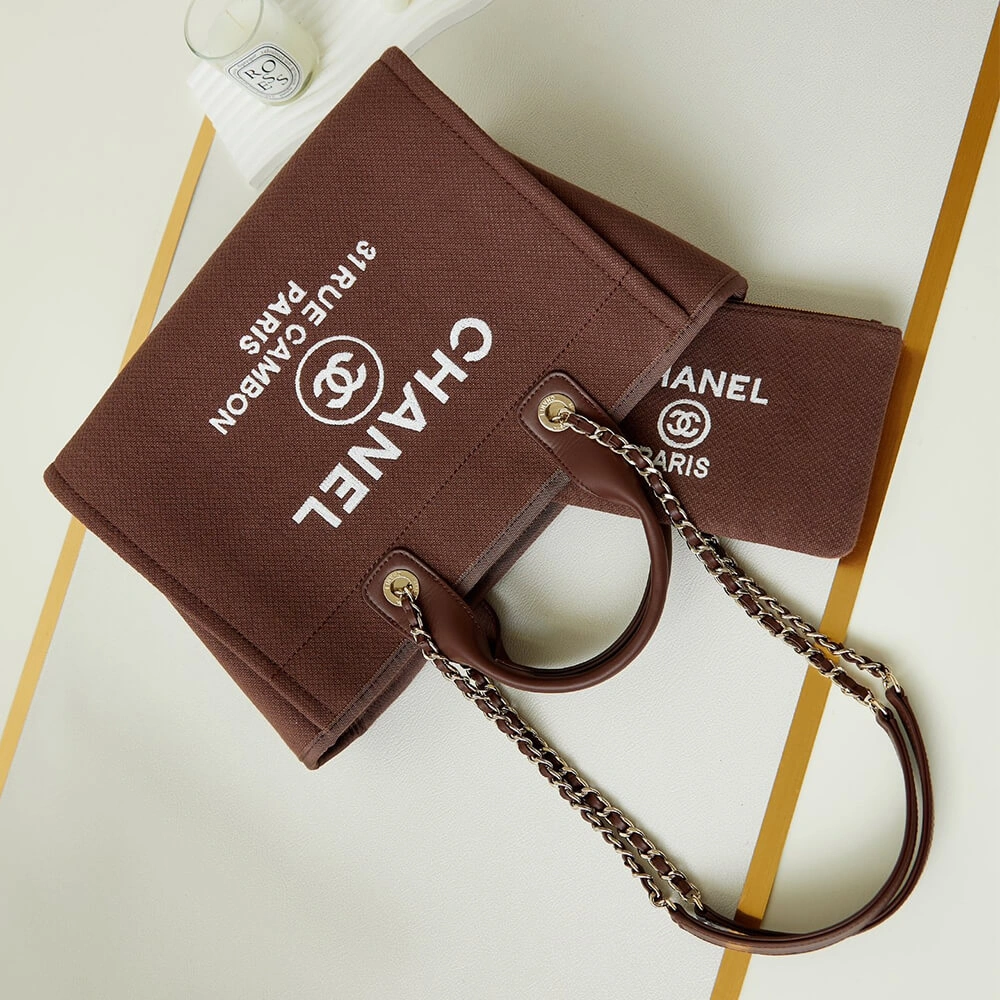 Chanel Small Tote Bag EyeCatching 1428