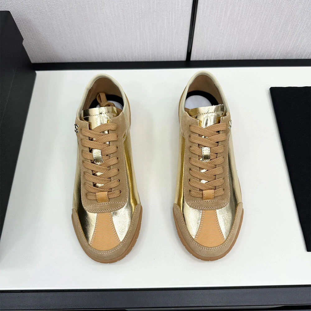 Chanel Trainers with Chanel Logo Compact 3381