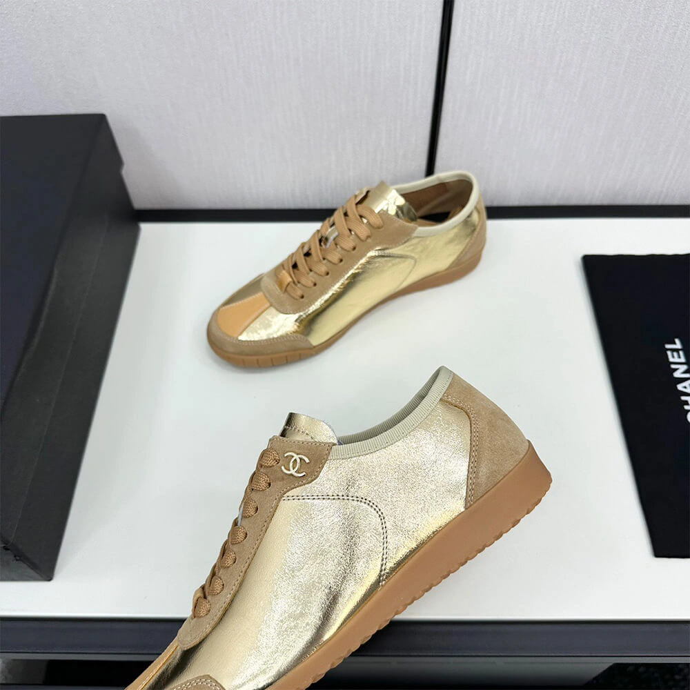 Chanel Trainers with Chanel Logo Compact 3381