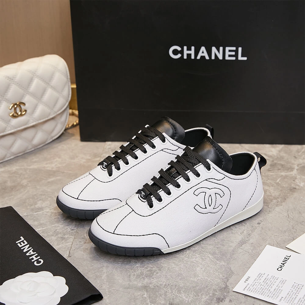 Chanel Trainers Vibrant 3348