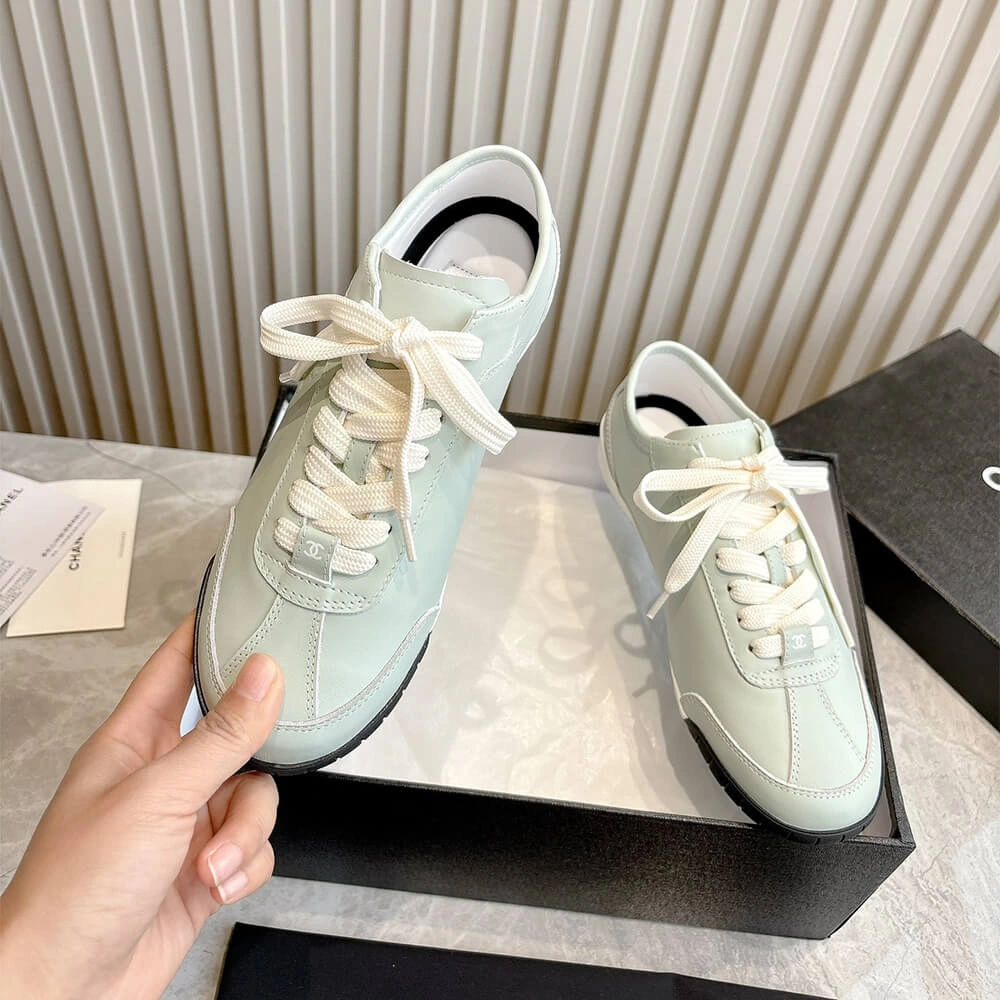 MoistureWicking Chanel Trainers 3377