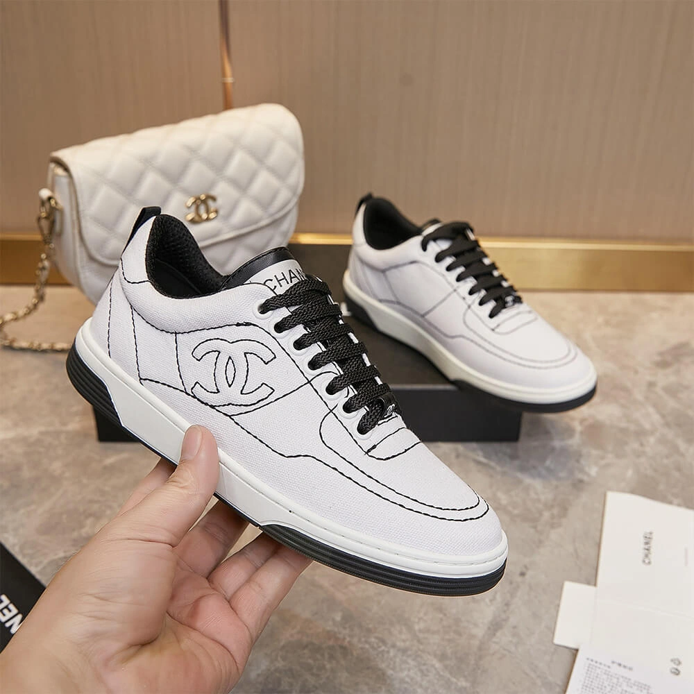 Chanel Trainers Fashionable 3374