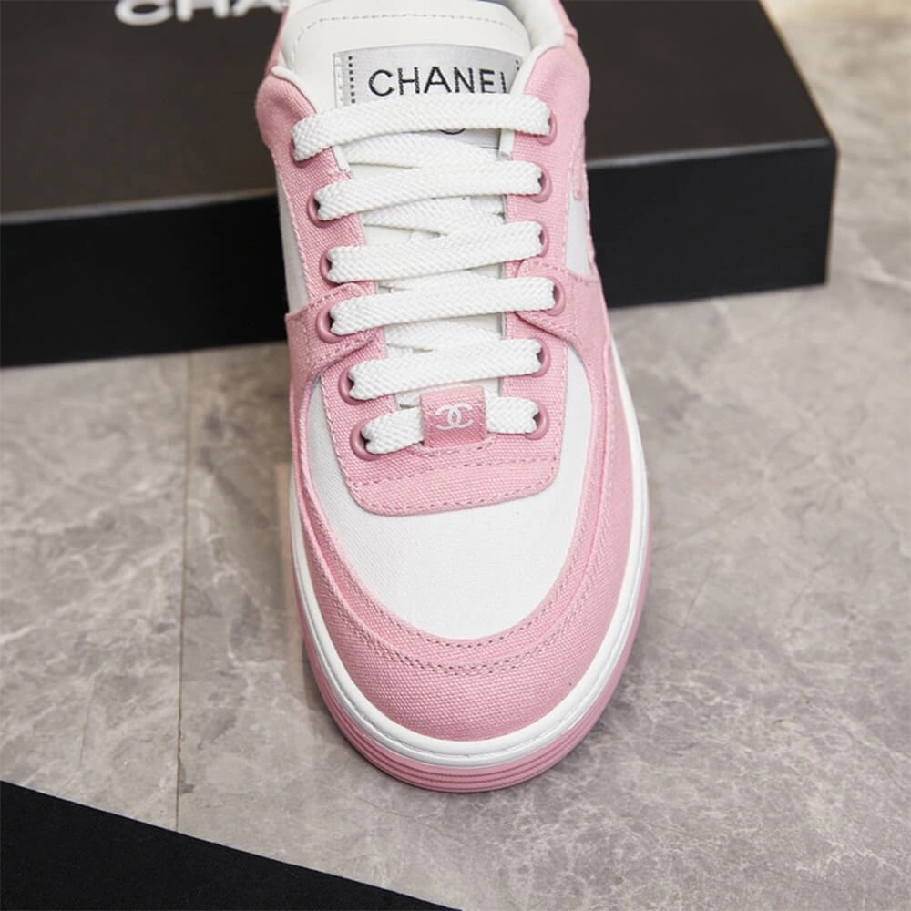 Chanel Trainers Elegant 3379