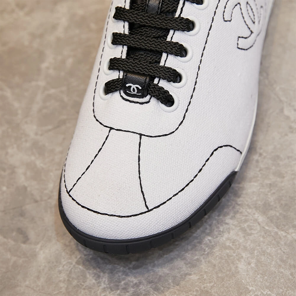Chanel Trainers Vibrant 3348