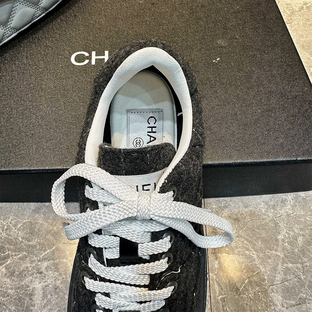 Chanel Trainers Versatile 3367