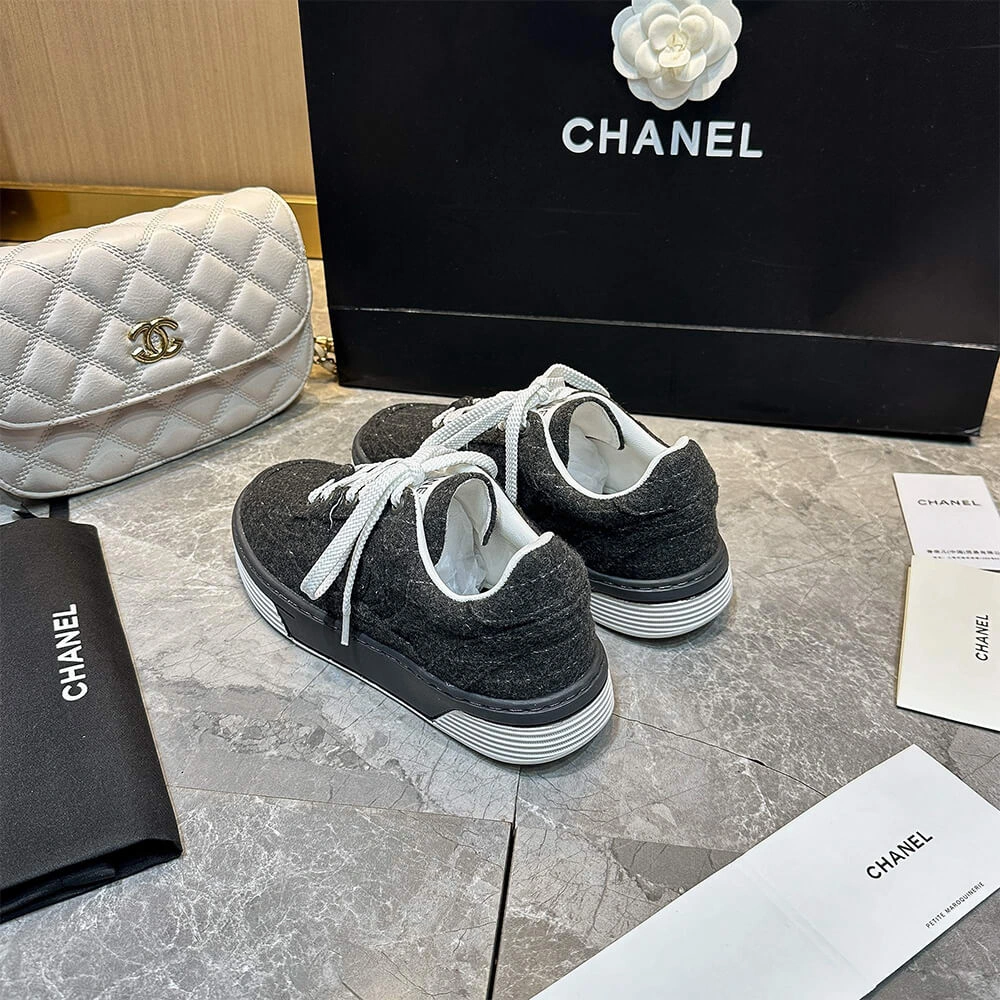 Chanel Trainers Versatile 3367