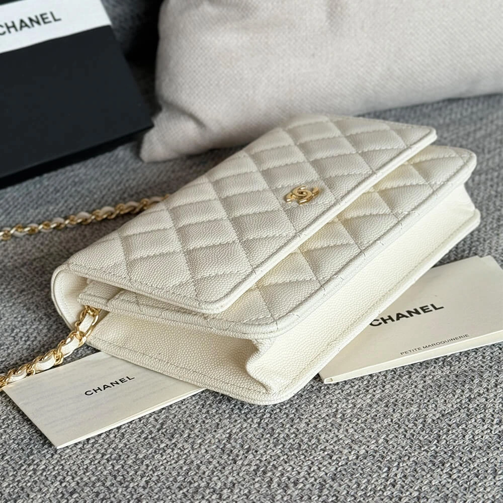 Chanel classic chain wallet Versatile 1484