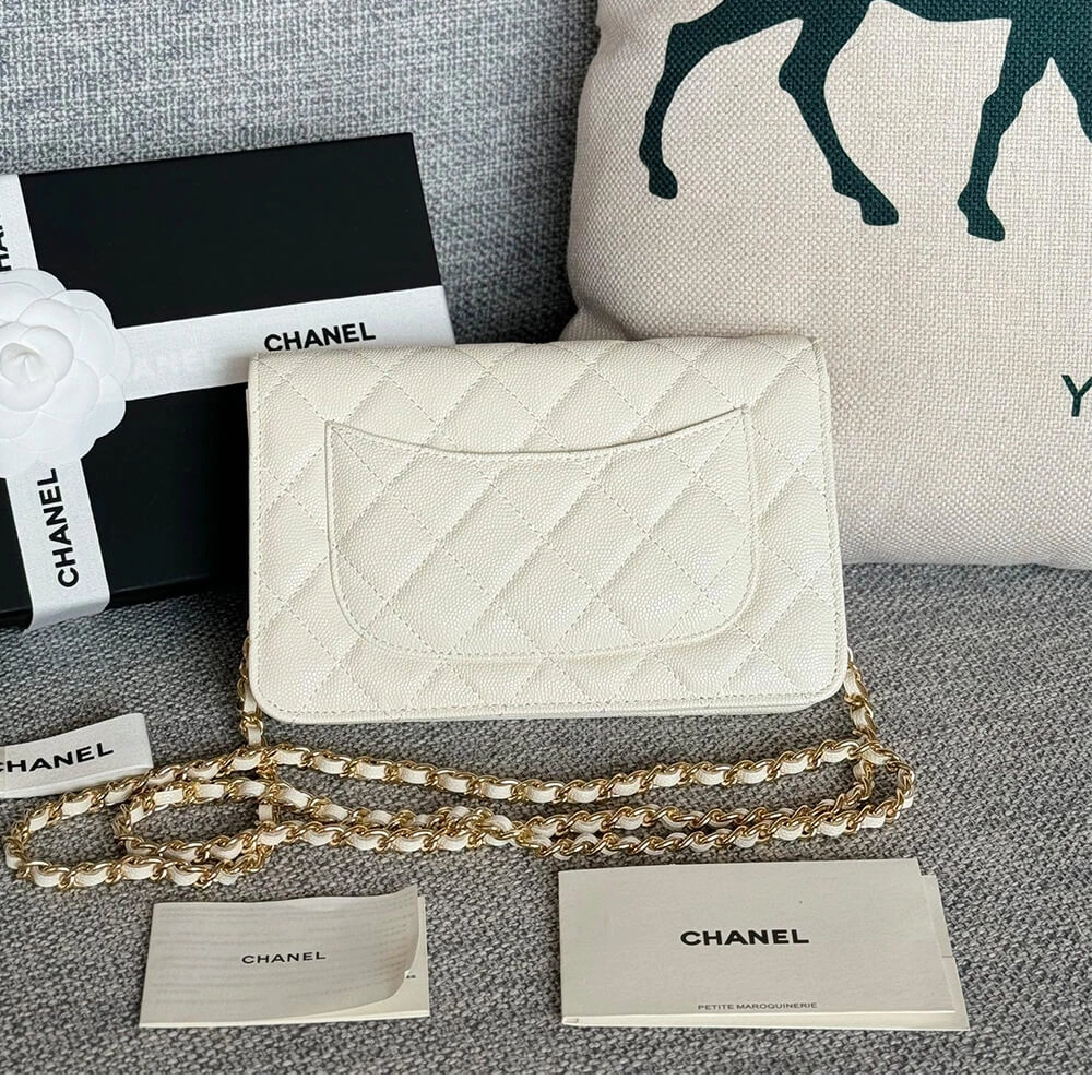 Chanel classic chain wallet Versatile 1484