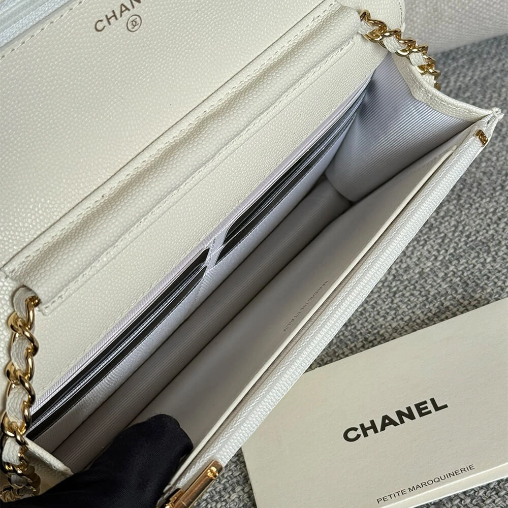 Chanel classic chain wallet Versatile 1484